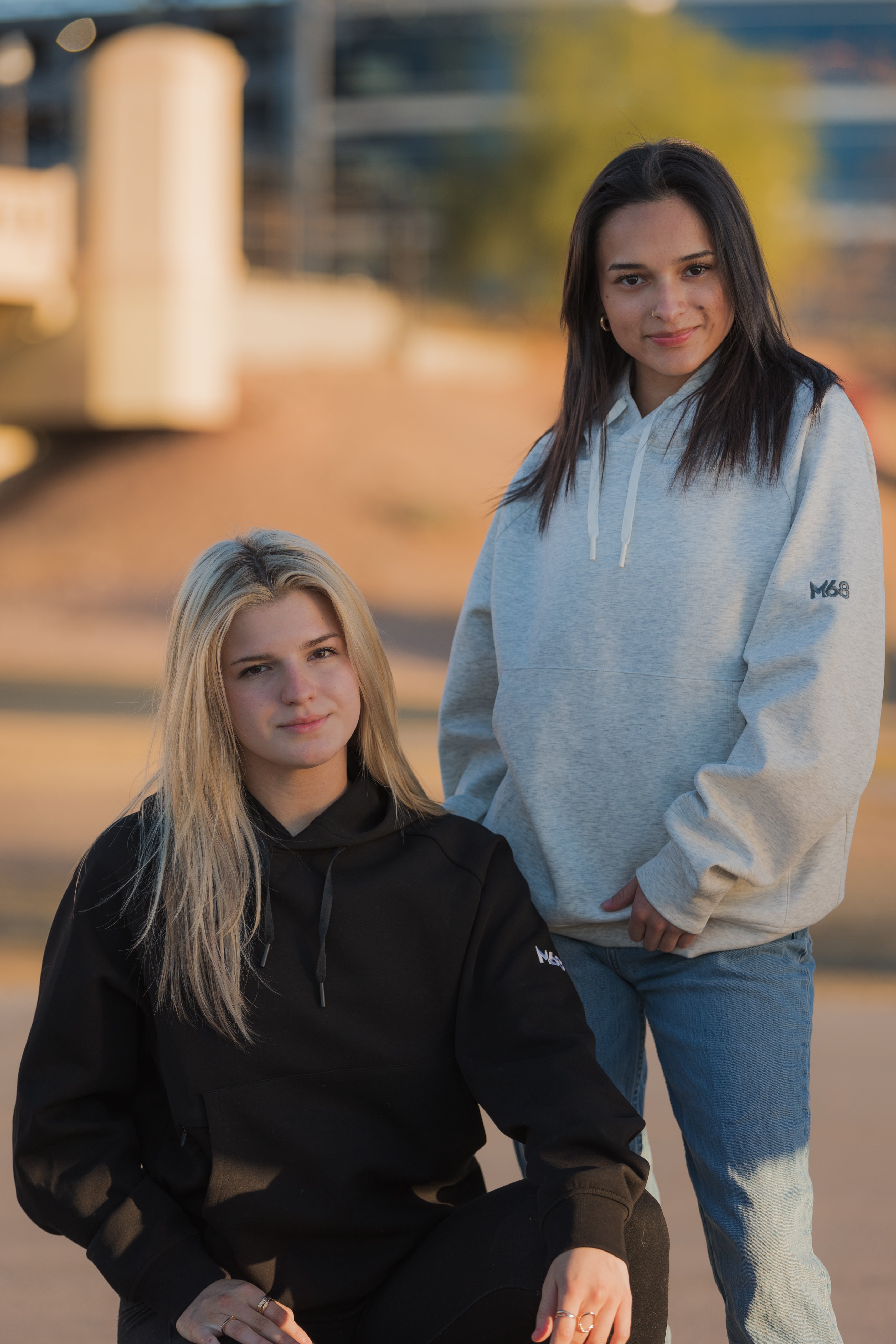 モーティブ　プルオーバー　motive Women's Motive Hoodie – M68 Apparel